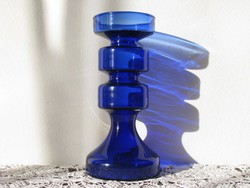 Kék üveg gyertyatartó