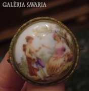 Antik barokk porcelán bross  foglalatban