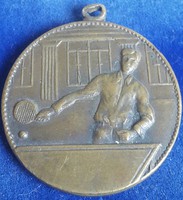 Ludvig asztalitenisz sportverseny 1932 vésett, kétoldalas, mérete:30mm, fülesérem