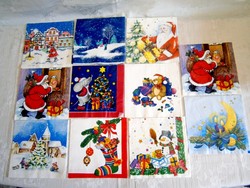 33 db karácsonyi és télapós papír szalvéta régebbi és újabbak is