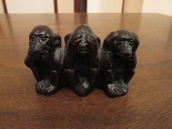 Szépen kidolgozott fa majmok (ingyen posta)