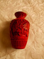 Cinóber Kínai faragott vöröslakk  váza 
