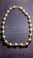 Ezüst színű nagy gyöngyszemekből álló retro nyaklánc 038