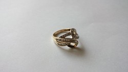 B28 - Fémjelzett 585 14 karátos arany gyűrű