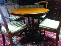 Biedermeier asztal 4 székkel