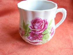 Zsolnay porcelán rózsás pocakos bögre