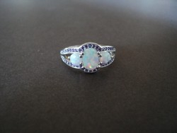 Szép opál köves ezüst gyűrű