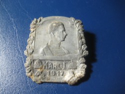 I. Károly 1917 . kitüntetés   37 x33 mm