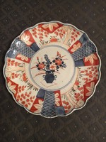 Japán Imari tányér, Meiji korszak (1868-1913). Plusz ajándék tányértartó!