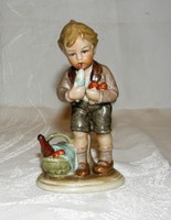 Ritka fagyizó gyerek  Bertram porcelán figura