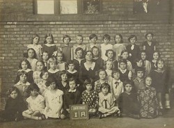 0V830 Antik iskolai osztálykép fotográfia 1931-32
