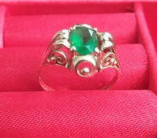 Gyönyörű Smaragd Köves Női Arany Gyűrű