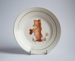 Gránit Kispest gyerek tányér - mesejelenetes retro porcelán - kólát ivó mackóval - maci - medve
