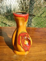 MÁ jelzésű kellemes színösszeállítású csorgatott mázas retro váza
