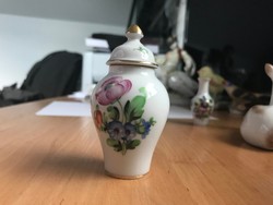 Herendi kis váza