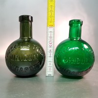 "Zwack J. és Társai Unicum Budapest" olaj- és világoszöld kis likőrösüveg 2 db (689)