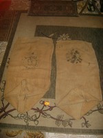 Két darab régi vászon zsák