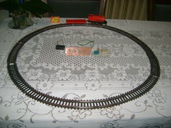 Régi vasút modell lemez vonattal - fellelt állapotban