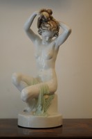 Herendi porcelán, - Fésülködő nő -, 53 cm, jelzett, kézzel festett, hibátlan darab!