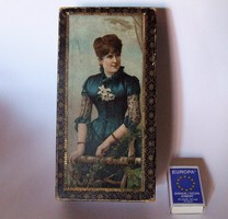 Régi, antik, viktoriánus kort idéző hölgy portréval díszített levélpapír doboz, papír doboz