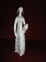 Hollóházi porcelán vízhordó lány, 27 cm magas, figurális szobor. Vanneki!