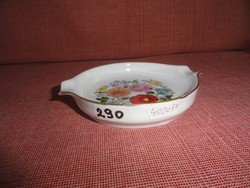 Porcelain from Kalocsa, floral ashtray, 11.5 cm in diameter. He has! Jókai.