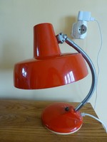 Extrém ritka kiváló állapotú szarvasi,ugró szarvasos,piros ipari lámpa,olvasó lámpa loft designe