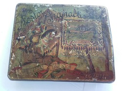 RITKA! Antik Nestor Gianaclis KING egyiptomi fém(pléh) cigarettás doboz cca.1920-30( 9x7,5 x1,7cm)