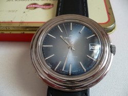Helvetia egy nagyon ritka és különleges automata óra Svájcból az 1970-es évekből