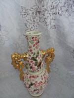 Zsolnay porcelán historizáló antik váza. 1880- ból való, áttört, aranyozott, Vanneki!
