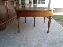 4m-re bővíthető antik asztal