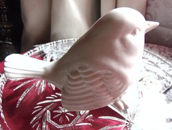 Fehér porcelán kövér madár 