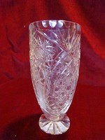 Ólomkristály váza, 22 cm magas, átmérője 10 cm. Vanneki!