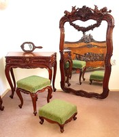 Gyönyörű Barokk Puttós ágy tükör pipere asztal szék puff
