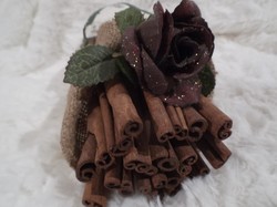 Dekoráció - fahéj rudas - rózsás - dekoráció - fahéjrudak  20 cm  -  Olasz - hibátlan 