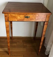 SÜRGŐS Antik Art deko stílusú szép állapotú korabeli fa asztal
