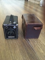 Régi Kodak box fényképezőgép tokjában, használati útmutatójával