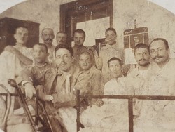 Régi fotó vh. katonai kórházi fénykép katona csoportkép 1915