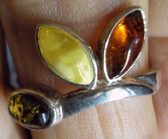 925 ezüst gyűrű, 18/56,5 mm balti borostyán