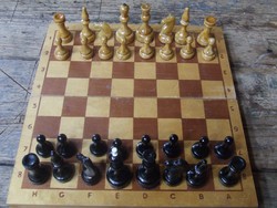 Régi nagyméretű fa sakk készlet