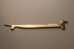Art Deco - Bauhaus levélbontó kés, papírvágó kés, réz kutya formájú