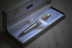 Inoxcrom 23,6 karátos aranyozott toll díszdobozban
