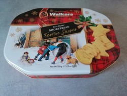 Karácsonyi jelenetes skót kekszes fémdoboz 
