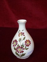 Zsolnay porcelán váza, magassága 11,5 cm. Vanneki!