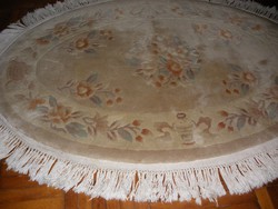 Bézs kínai ovális szőnyeg