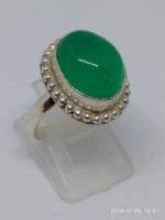 Zöld onix köves, jelzett 925-s ezüst gyűrű
