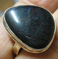 Ezüst gyűrű, 21,9/69 mm, matrix (Andamooka) opállal