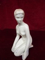 Aquincum porcelán figurális szobor, térdelő nő. Vanneki!