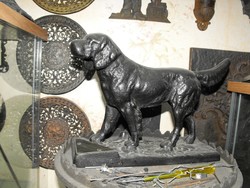 Eredeti Vasöntöde i öntöttvas Magyar Kuvasz kutya szobor múzeum i gyűjteményből
