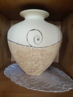 Large ceramic vase 26x25 cm